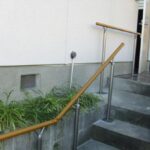 手すりの取付リフォーム工事(八王子市めじろ台)