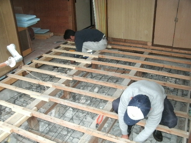 床下基礎補修工事