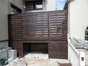 ウッドデッキ工事（八王子市鑓水）