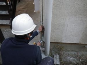 ステンレスワイヤーによる耐震補強工事例と費用