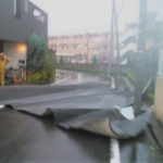 【トラブルに備える】台風の屋根修理で備えましょう。