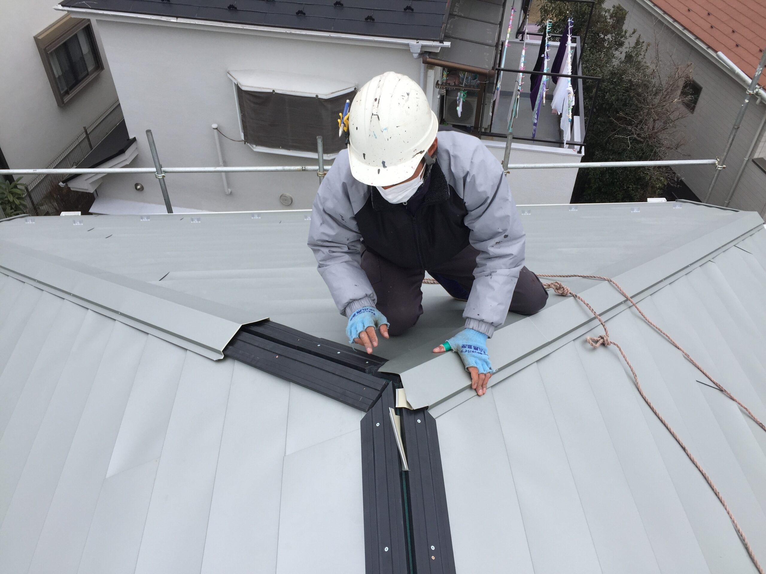 外壁塗装と一緒にできる、屋根と雨樋の定額災害対策パック